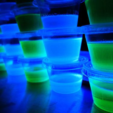 Blacklight Jello Shots 14