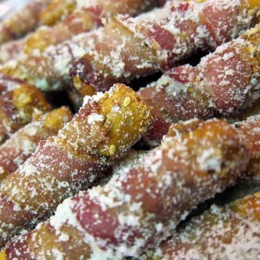 bacon wrapped breadsticks