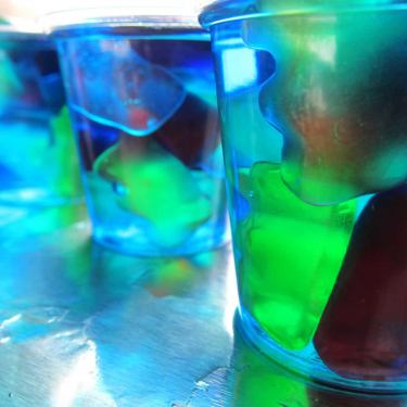 drunken blue curacao gummy bear shots4