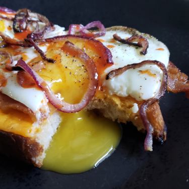 Toasted Cheese Egg Breakfast Sandwich